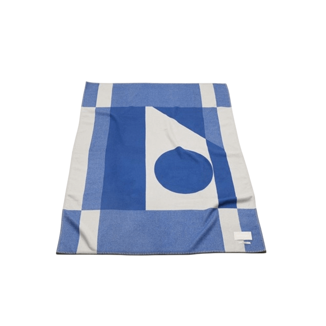 Formarkivet Big Logo Tæppe Pale Beige Royal Blue