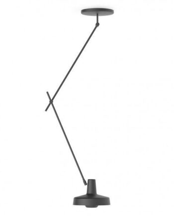 Grupa Arigato Loftlampe Lang Sort