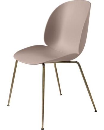 Gubi Beetle Spisebordsstol Conic Base Antik Messing Sweet Pink