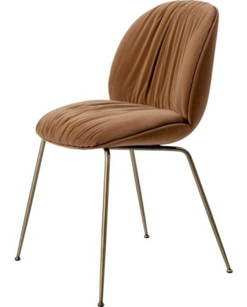 Gubi Beetle Soft Spisebordsstol Antik Messing Sunday Dedar 112
