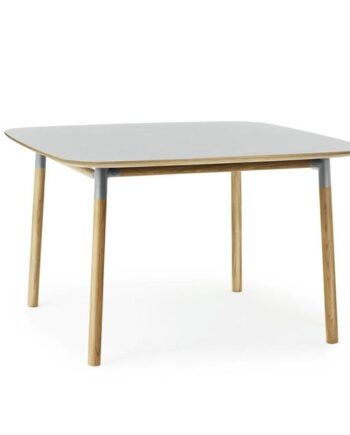 Normann Copenhagen Form Spisebord 120   120 Cm Grå Egetræ