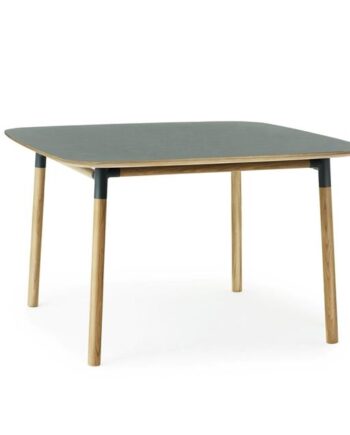 Normann Copenhagen Form Spisebord 120   120 Cm Grøn Egetræ