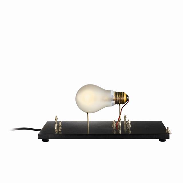 Ingo Maurer Ricchi Poveri Monument For Bulb Bordlampe Sort