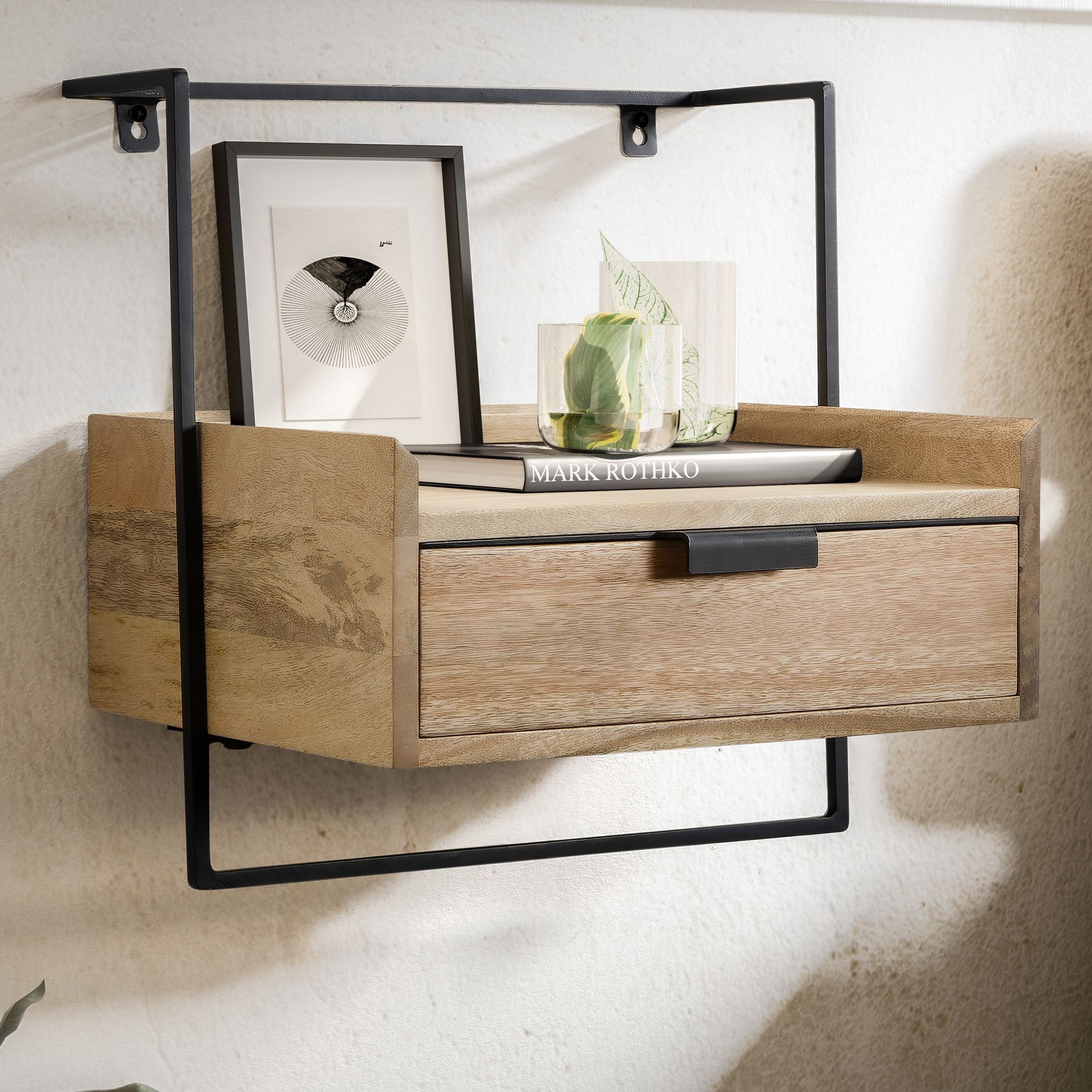 Elegant Sengebord Lyst Mangotræ Med Praktisk Skuffe Til Vægophæn Håndlavet 44x45x35 Cm