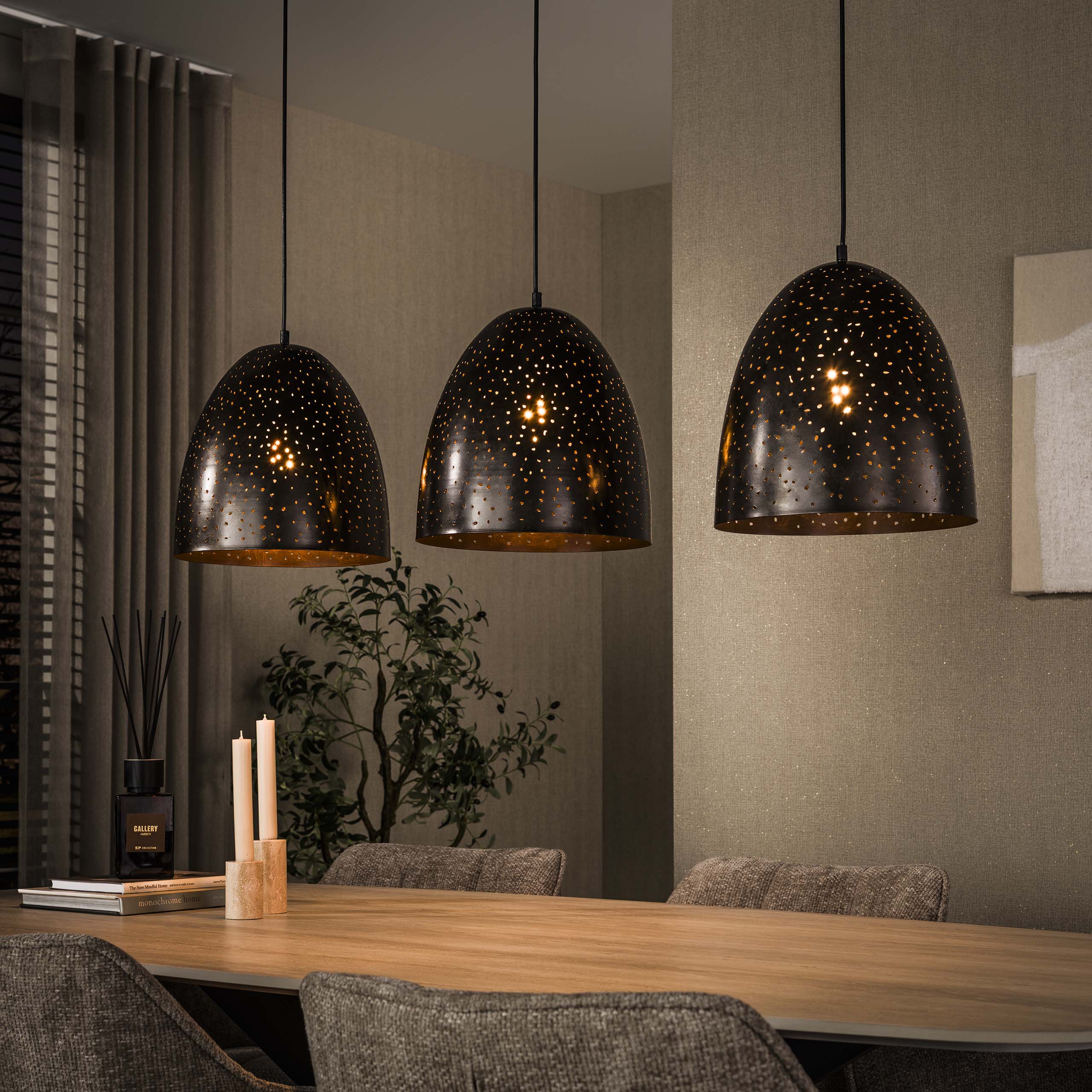 Aronas Loftlampe Med Tre Skærme Brun Hullet Metal Levering Uden Pære