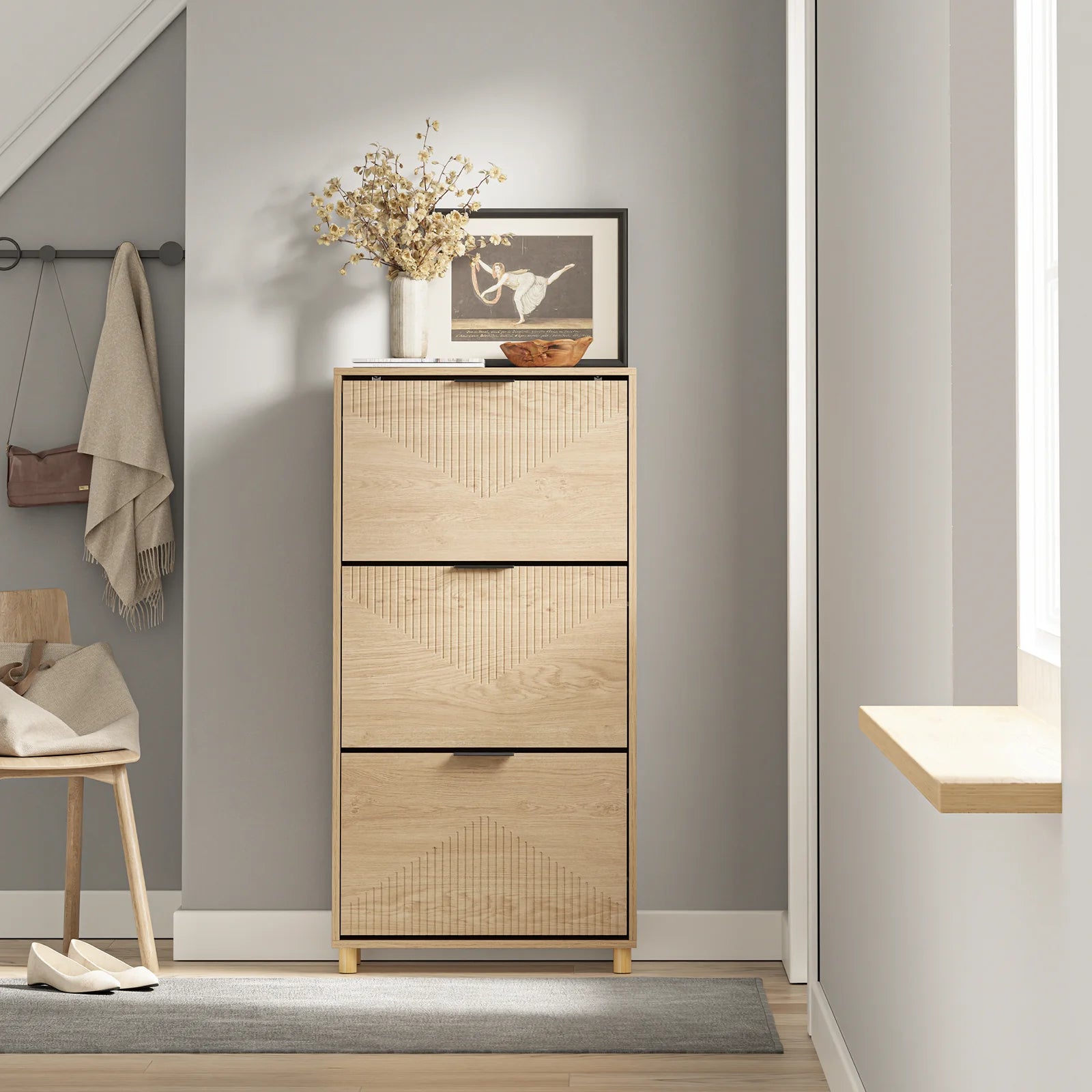 Højt Skoskab Trælook Smalt Design Med Plads Til 12 Par Sko