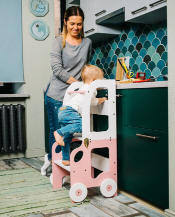 Køkkentrappe   Montessori-læringstårn: Bord  Stol Og Trappe   ét Til Barn  Hvid Og Pink