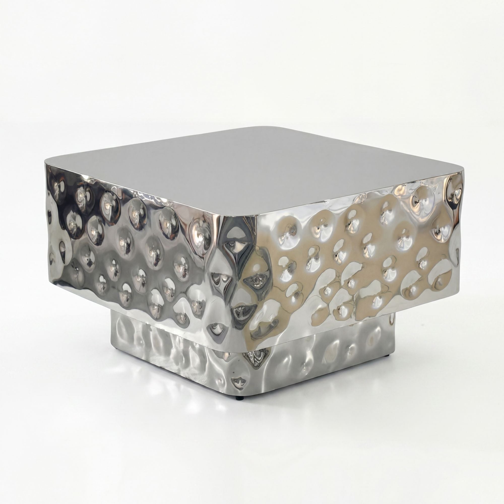 Kvadratisk Sofabord Aluminium 60 60 Cm Sølvfarvet Hamret Design