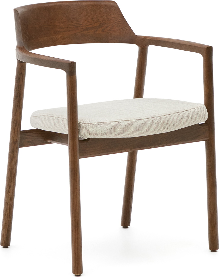 Spisebordsstol Med Armlæn Kave Home Alocs Nordisk Design   Massivt Egetræ Valnøddefinish Med Beige Chenillebetræk