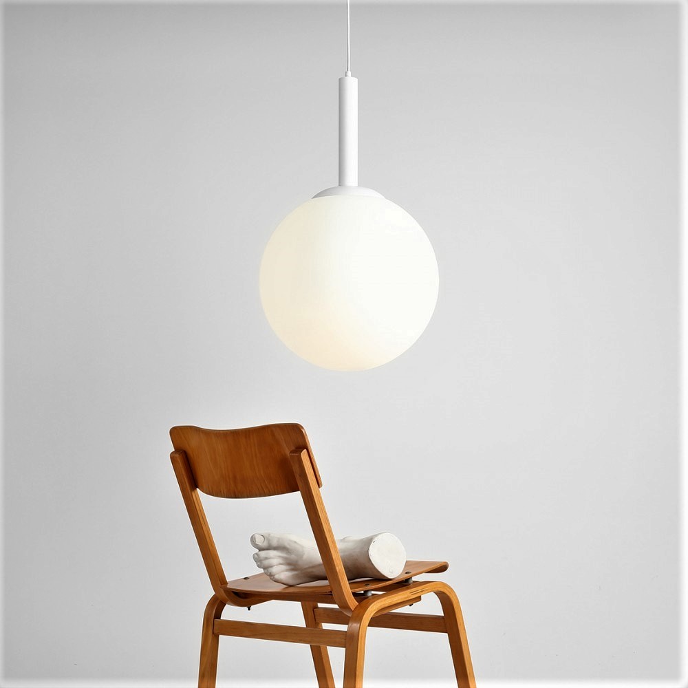 Stick Loftlampe Hvid Metal Og Glas 40 Cm Kuppel