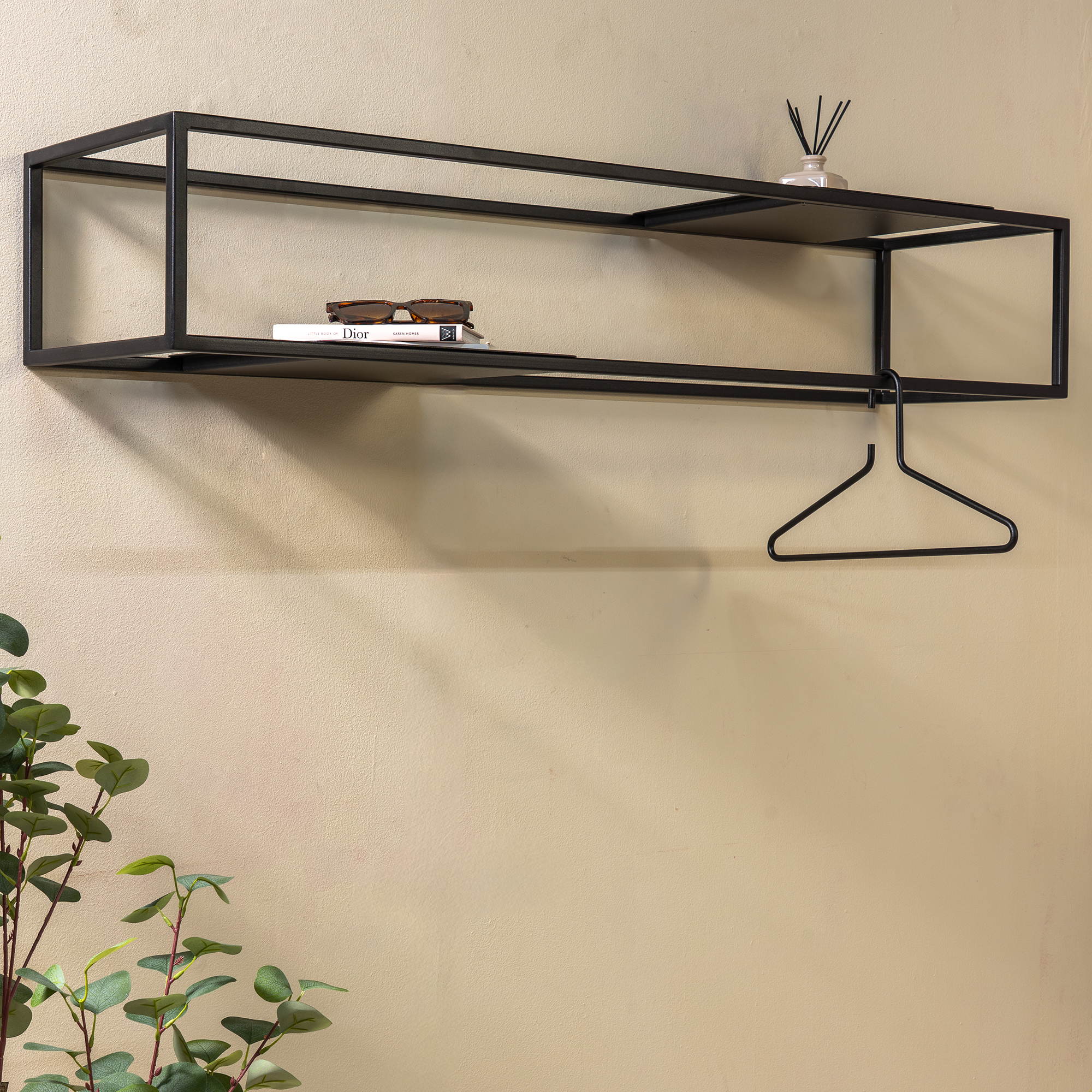 Stratos Hattehylde Sort Metal Bredde 118 Cm