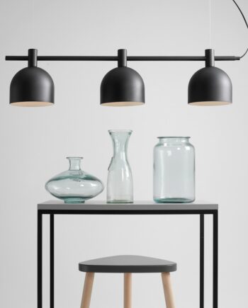 Tudor Loftlampe   Sort Metal Med Tre Skærme