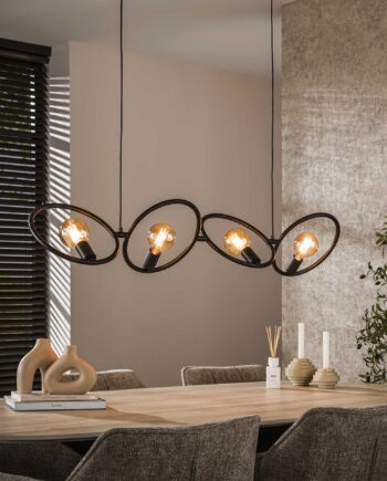 Circle Loftlampe Med Fire Metalringe Levering Med Pære