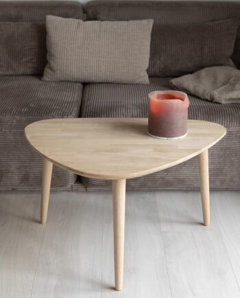 Ct 10 Sofabord   Massiv Eg Med Organisk Trekantet Form   Størrelsen 82   118 Cm Højde 40 Cm Ubehandlet