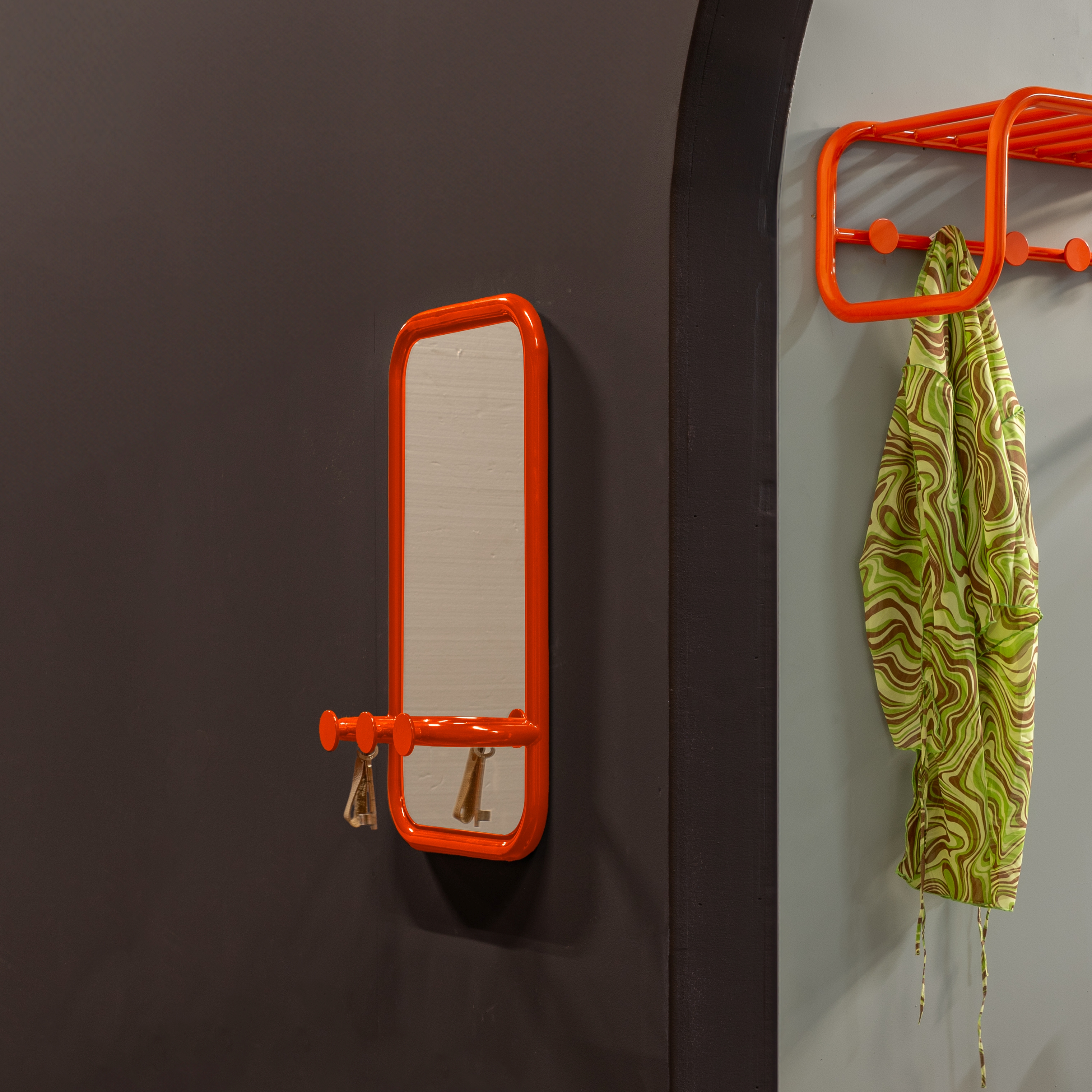 Flash Entrespejl   Orange Metal Med Tre Knager
