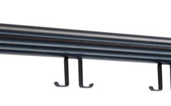 Hattehylde Og Knagerække Cora Fra Oscarssons Möbel   Sortbejdset Egetræ Og Matsort Stål  90x31   Cm