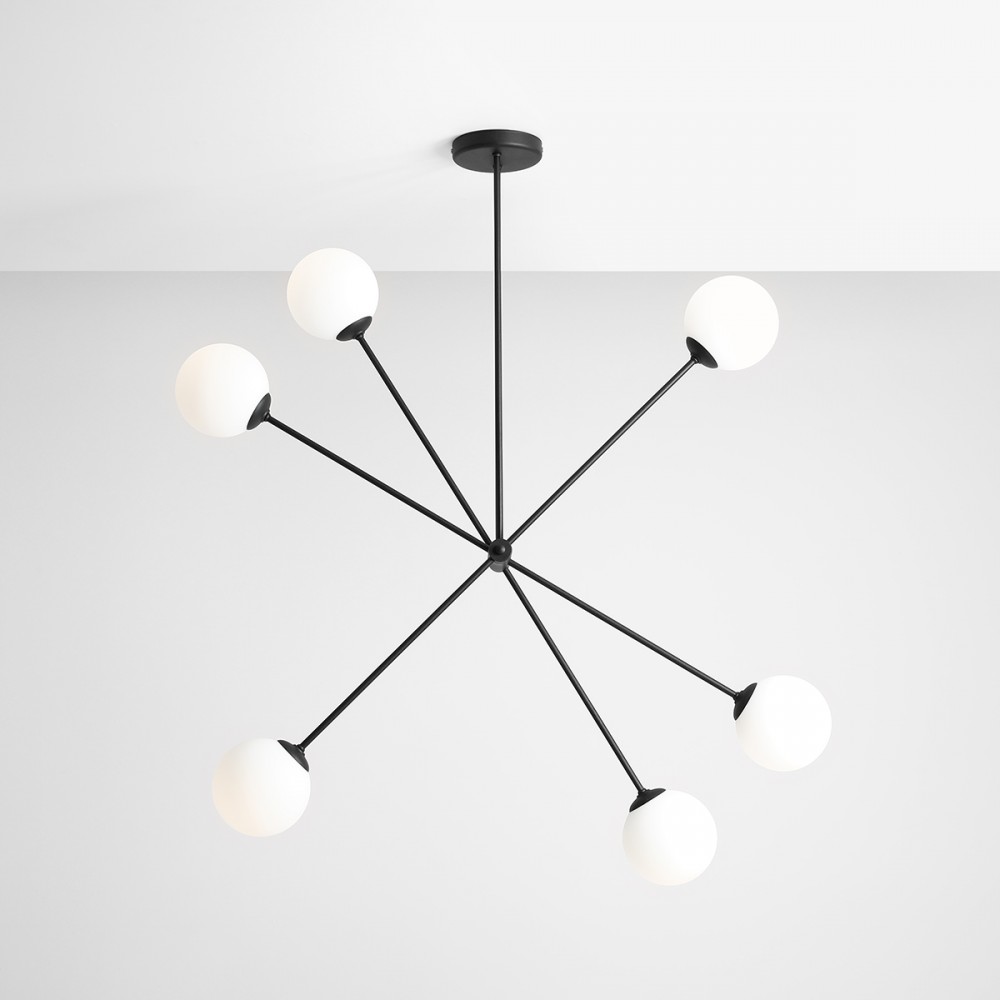 Point Loftlampe   Sort Metal Og Seks Hvide Skærme