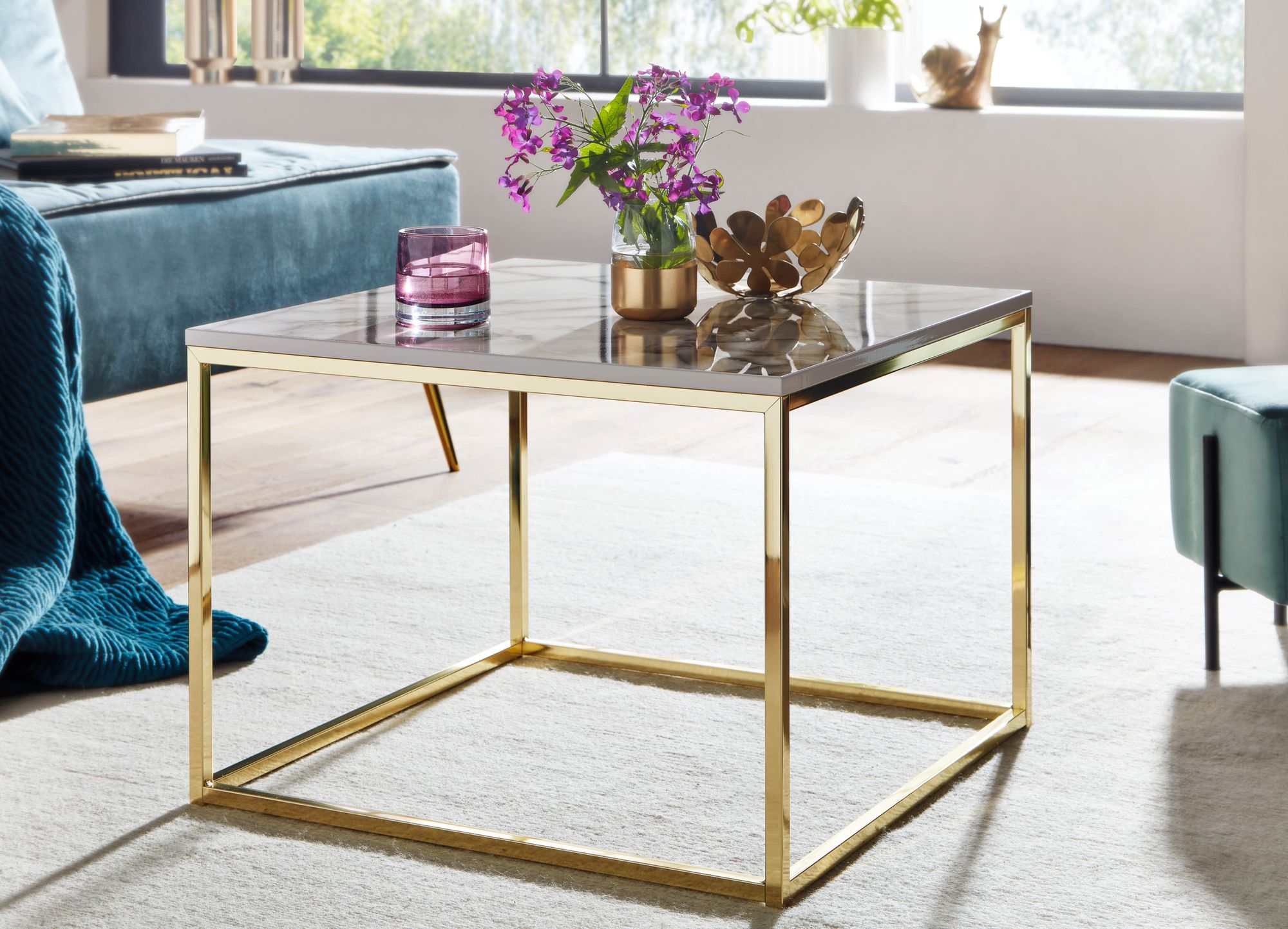 Sofabord   Marmor-look  60x60x45 Cm  Hvid Med Guldfarvet Stel