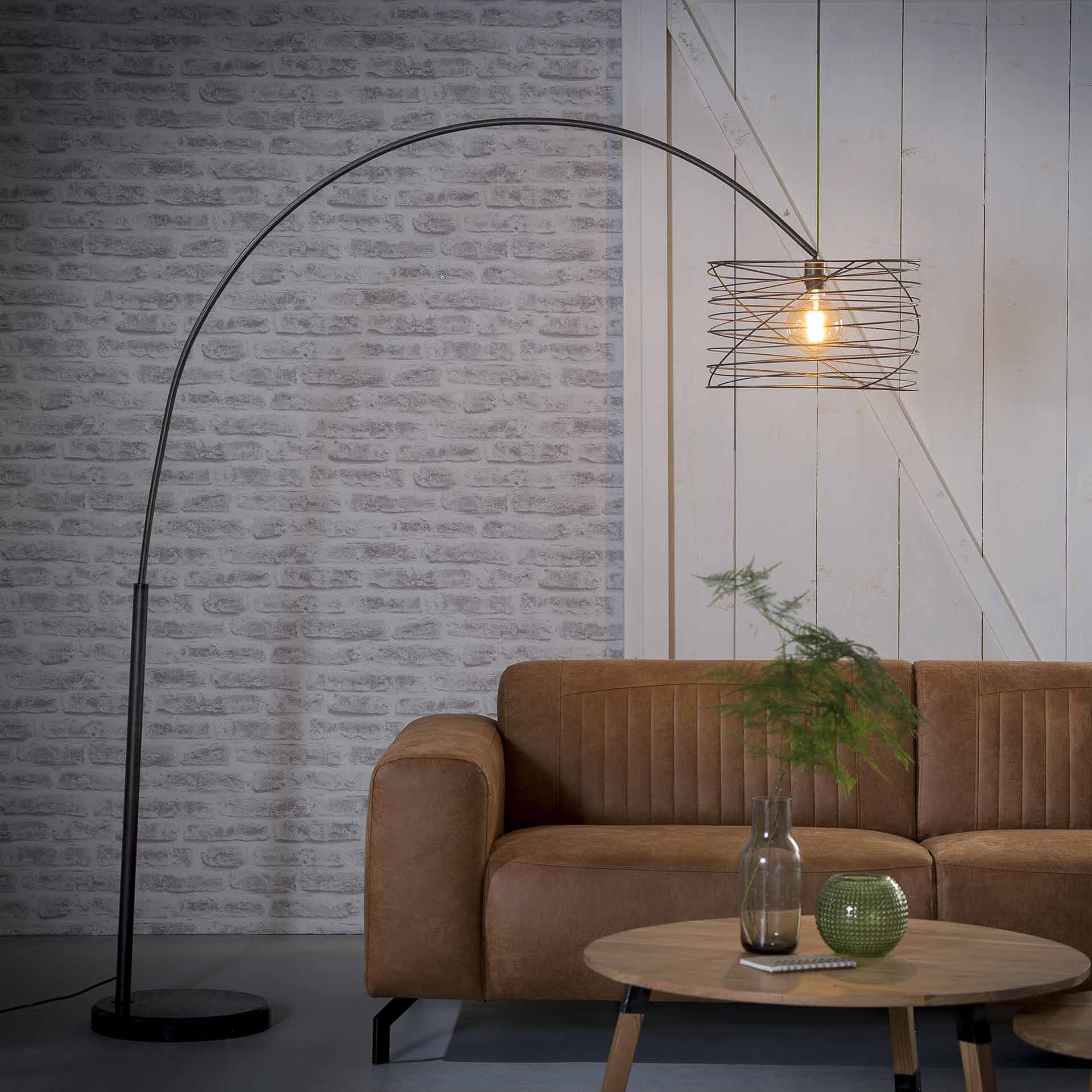 Spirilla Spændende Buet Gulvlampe Med Spiralformet Skærm Levering Uden Pære