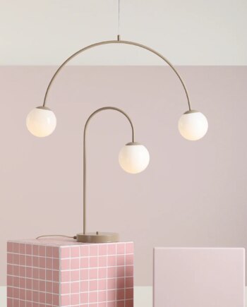 Twiggy Loftlampe   Beigefarvet Metal Og   Hvide Glaskupler  Bredde 84 Cm