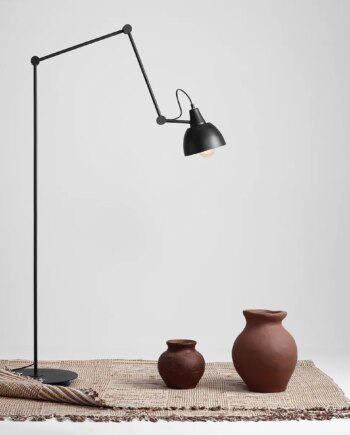 Verdi Gulvlampe   Sort Metal