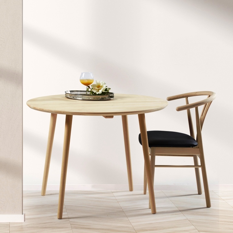 Dt 100 Rundt Spisebord   Massiv Bøg  Diameter 100 Cm  Ubehandlet