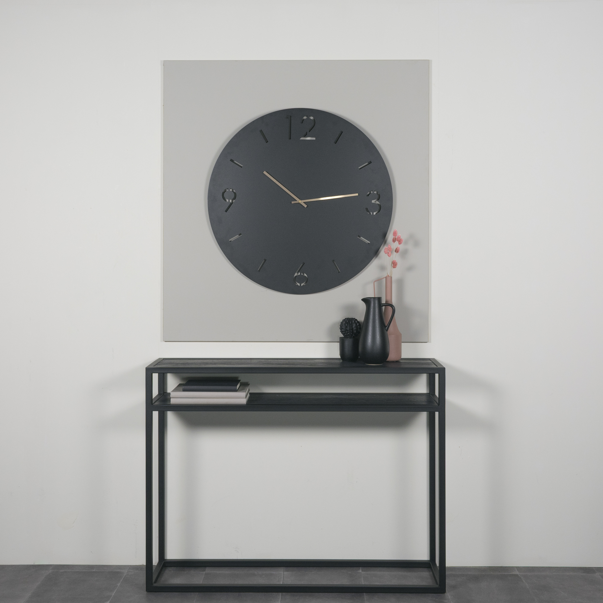 Fuga Vægur   Sort Stål  Diameter 60 Cm