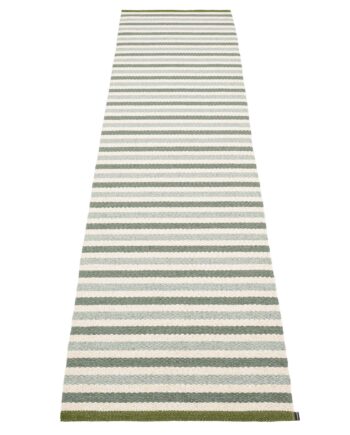 Pappelina Teo Gulvtæppe 70 Cm   300 Cm  Sage Army Vanilla