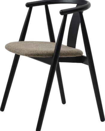 Spisebordsstol Med Armlæn Nordique Design Relate   Egetræ Sort Latte   Moderne Træstol Med Nolio-stof