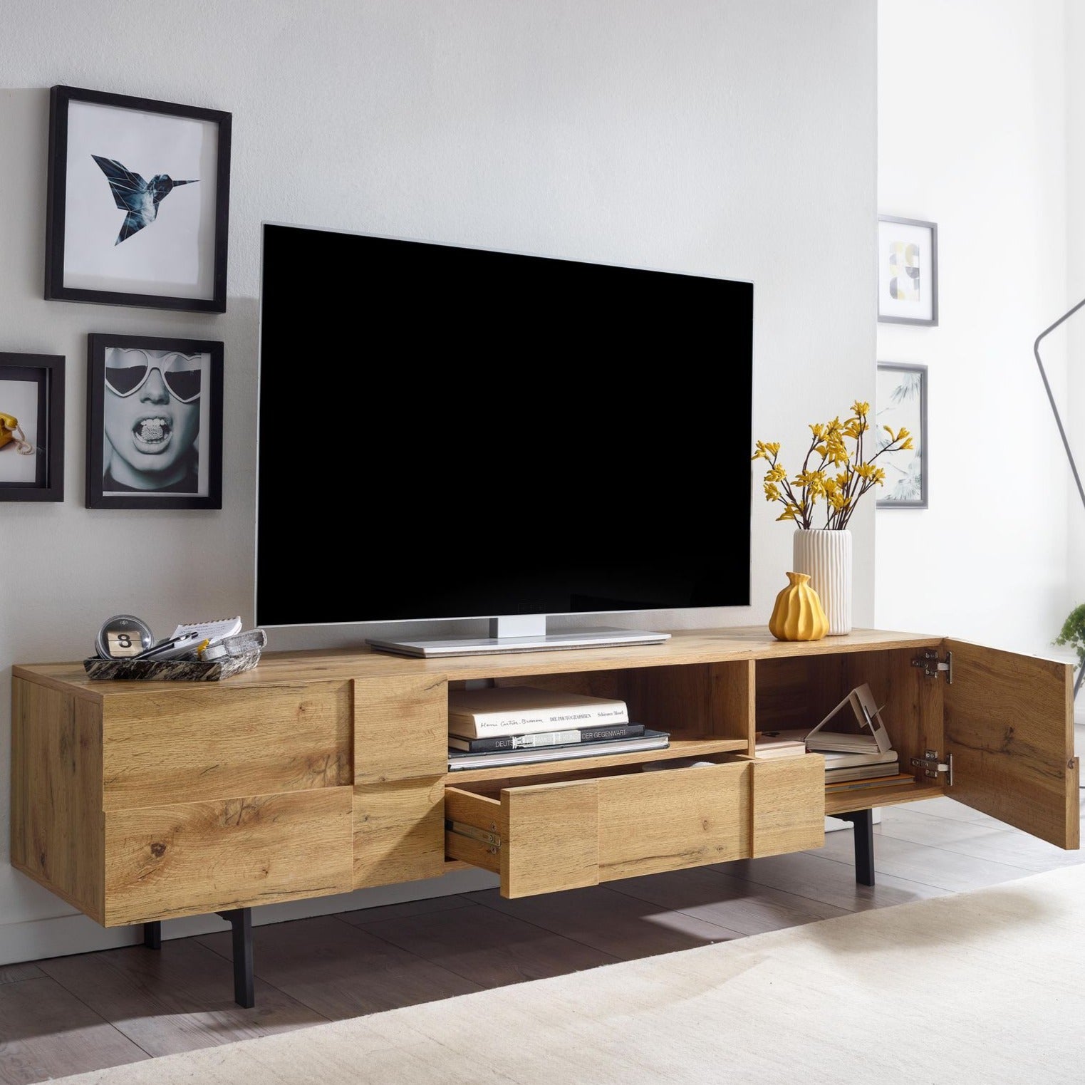 Tv-møbel   Tv-bord   Tv-kommode  160x46x43 Cm  Naturfarvet